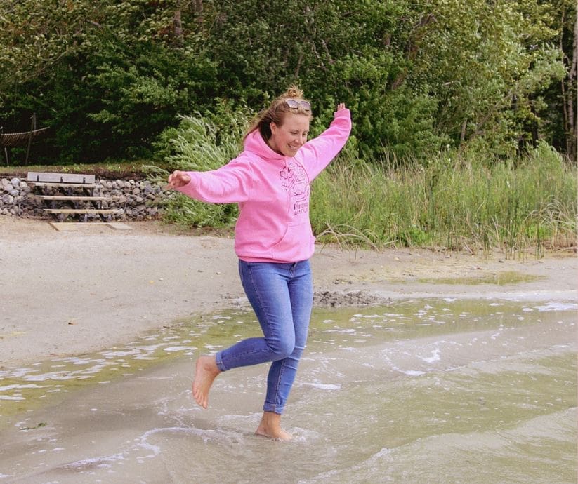 Picture of Jenna Harding | Cover Image for Instagram for Beginners Blog Post